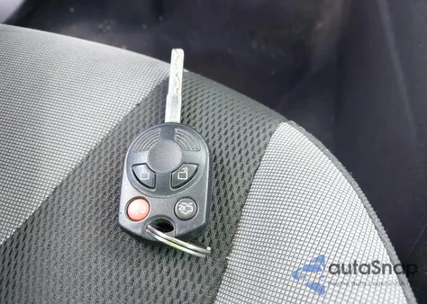 2014 Ford Focus Se from USA, damaged, VIN 1FADP3K28EL320482